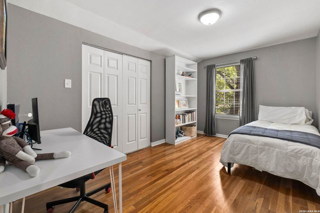 222 Retama, San Antonio, TX 78209