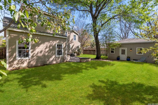 222 Retama, San Antonio, TX 78209