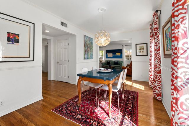 222 Retama, San Antonio, TX 78209