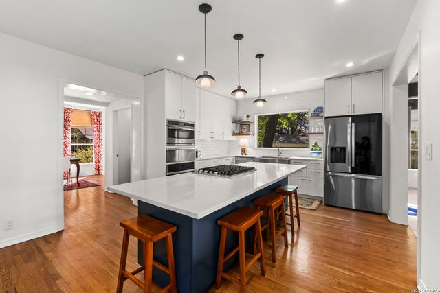 222 Retama, San Antonio, TX 78209