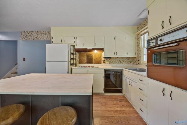 10022 Torino Drive SE, Huntsville, AL 35803