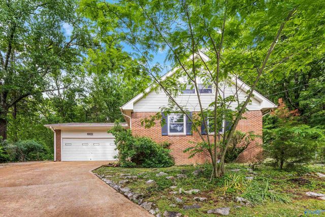 10022 Torino Drive SE, Huntsville, AL 35803