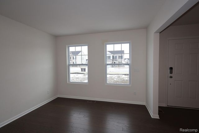 54757 Mockingbird, Chesterfield Township, MI 48047