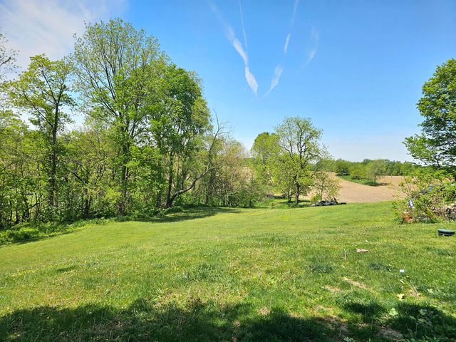 58636 M 40, Jones, MI 49061