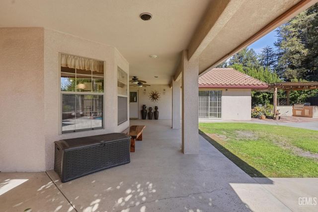 7408 Morningstar Avenue, Bakersfield, CA 93306