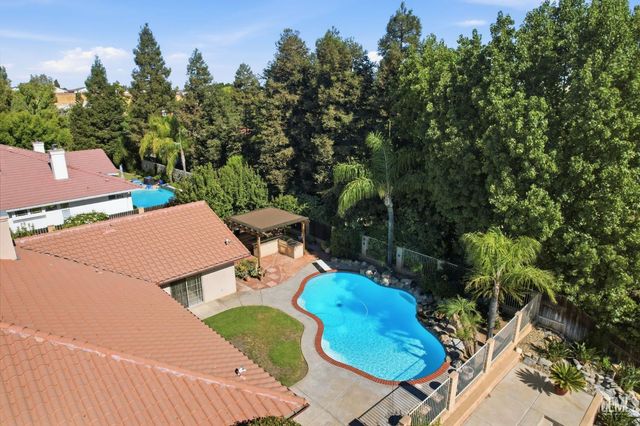 7408 Morningstar Avenue, Bakersfield, CA 93306