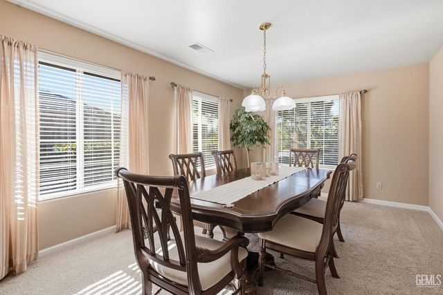 7408 Morningstar Avenue, Bakersfield, CA 93306