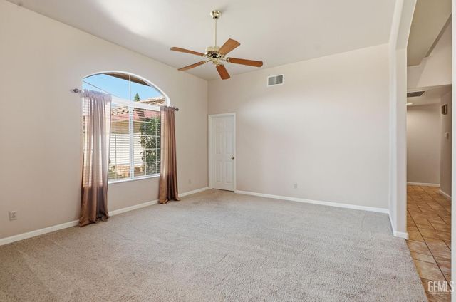 7408 Morningstar Avenue, Bakersfield, CA 93306