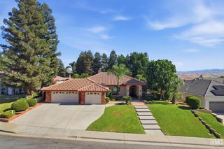7408 Morningstar Avenue, Bakersfield, CA 93306