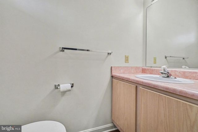 1936 DAYBREAK CIR, Harrisburg, PA 17110
