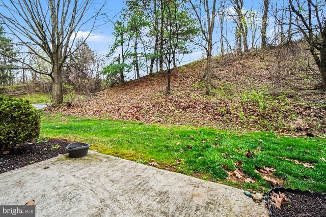1936 DAYBREAK CIR, Harrisburg, PA 17110