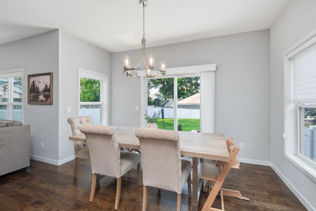 2625 Medicine Ridge Road, Plymouth, MN 55441