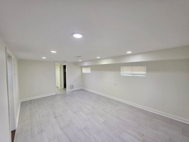 9104 Oleander Avenue, Morton Grove, IL 60053