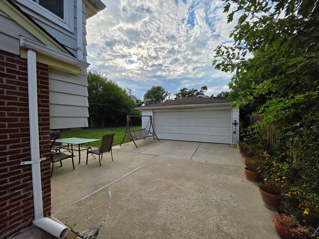 9104 Oleander Avenue, Morton Grove, IL 60053