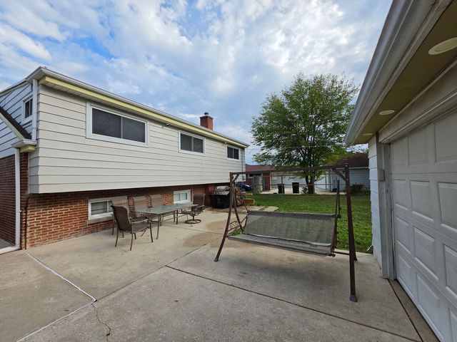 9104 Oleander Avenue, Morton Grove, IL 60053