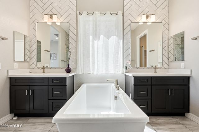 18589 W Thunderhill Place, Goodyear, AZ 85338