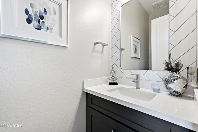 18589 W Thunderhill Place, Goodyear, AZ 85338