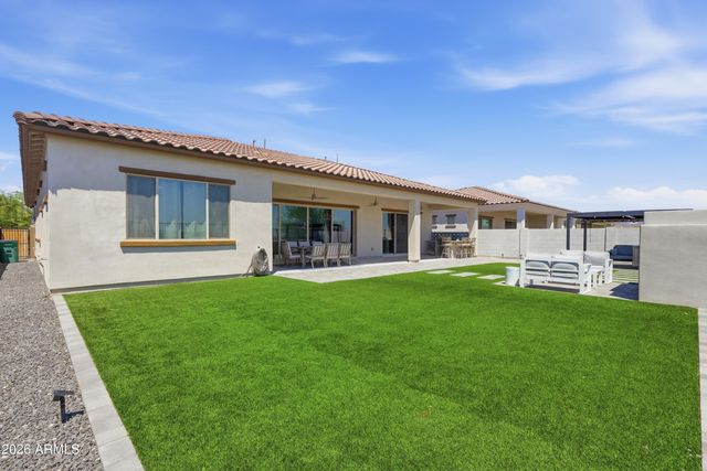 18589 W Thunderhill Place, Goodyear, AZ 85338