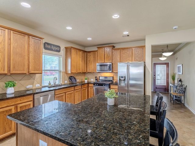 8119 Sweetstone Grove Court, Cypress, TX 77433