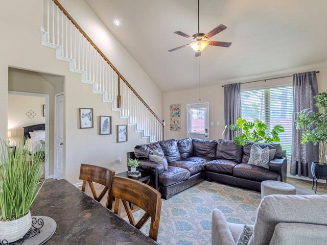 8119 Sweetstone Grove Court, Cypress, TX 77433