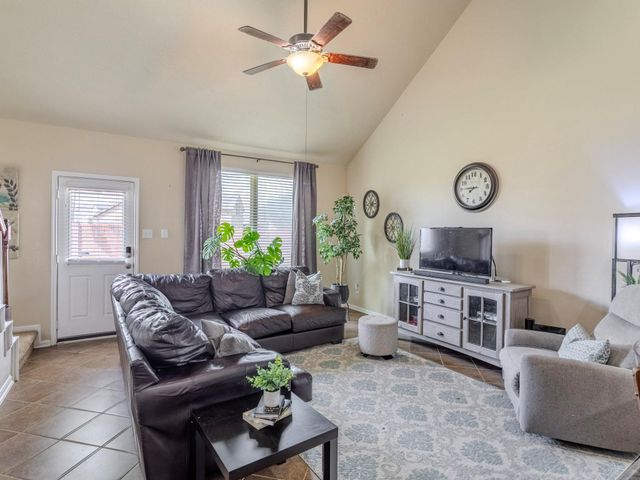 8119 Sweetstone Grove Court, Cypress, TX 77433