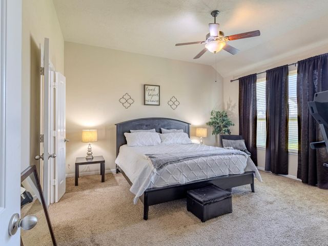 8119 Sweetstone Grove Court, Cypress, TX 77433