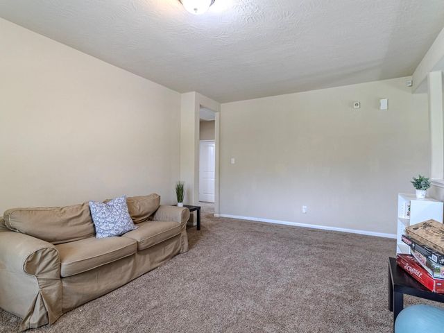 8119 Sweetstone Grove Court, Cypress, TX 77433
