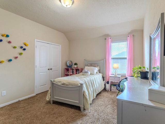 8119 Sweetstone Grove Court, Cypress, TX 77433