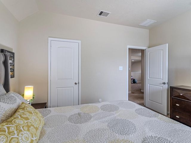 8119 Sweetstone Grove Court, Cypress, TX 77433