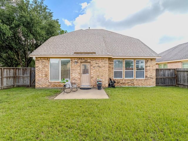 8119 Sweetstone Grove Court, Cypress, TX 77433