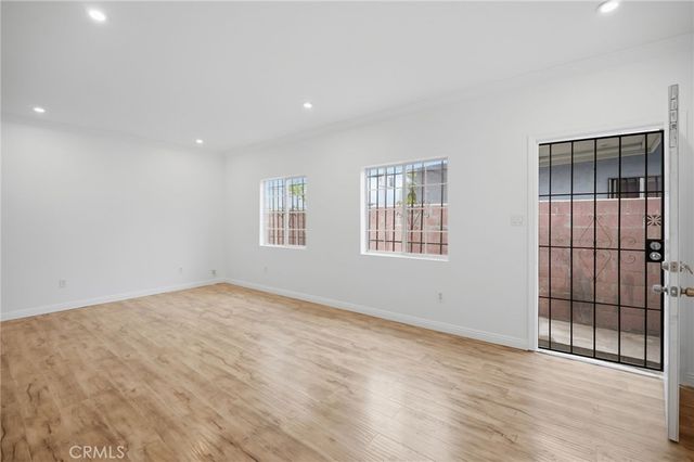 1345 W 51st Place, Los Angeles, CA 90037