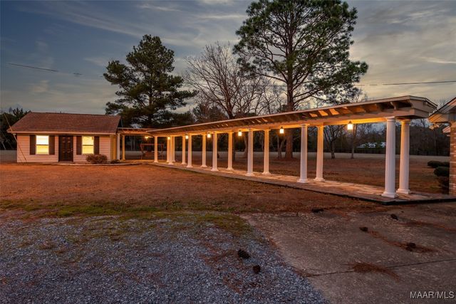 2055 Ray Thorington Road, Pike Road, AL 36064