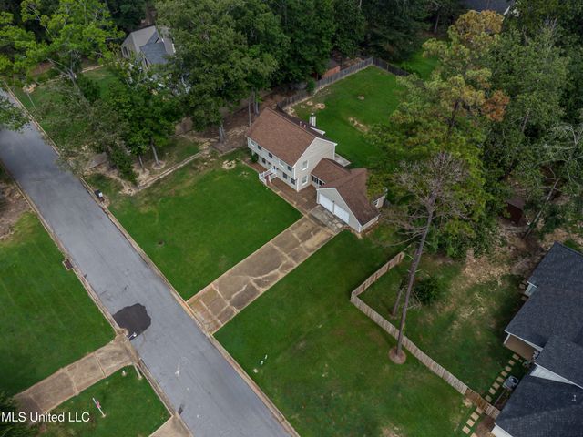 223 Haddon Circle, Brandon, MS 39047