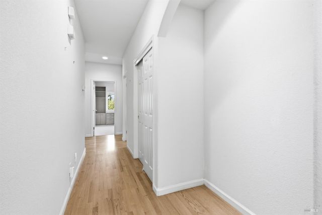 1034 Oak Mesa Dr, Santa Rosa, CA 95409