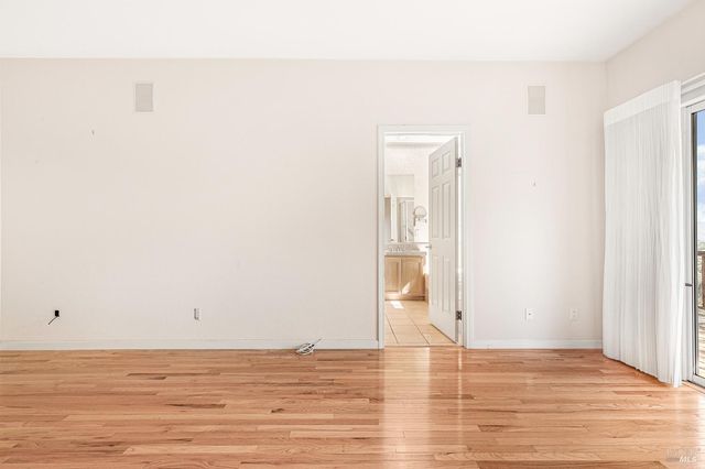 1034 Oak Mesa Dr, Santa Rosa, CA 95409