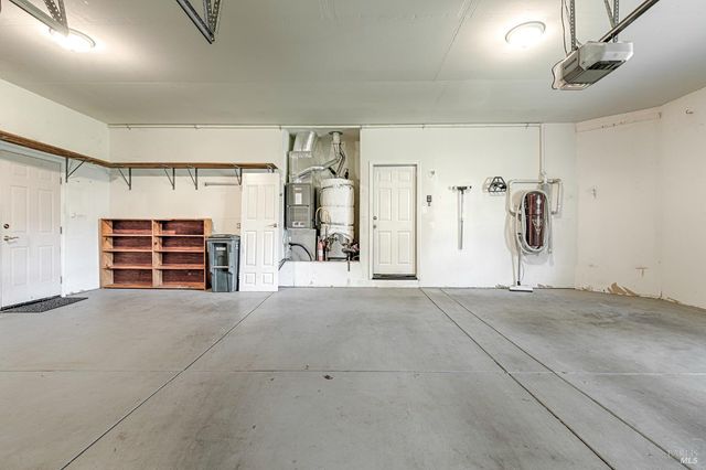 1034 Oak Mesa Dr, Santa Rosa, CA 95409