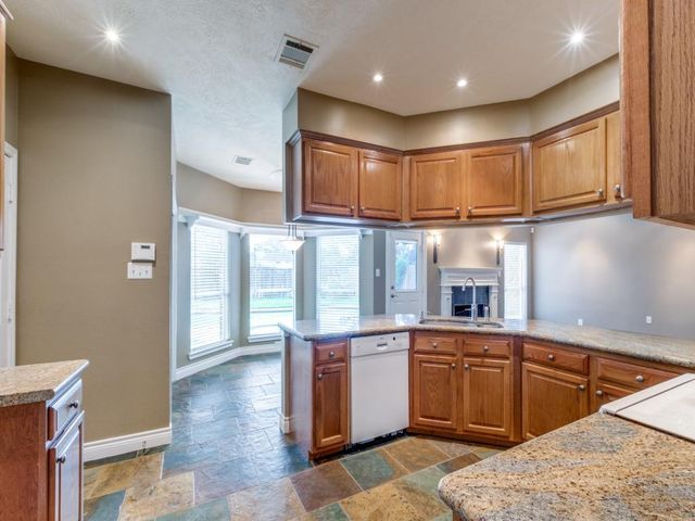 1319 Park Wind Drive, Katy, TX 77450