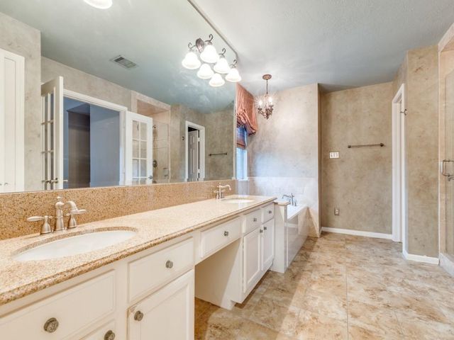 1319 Park Wind Drive, Katy, TX 77450