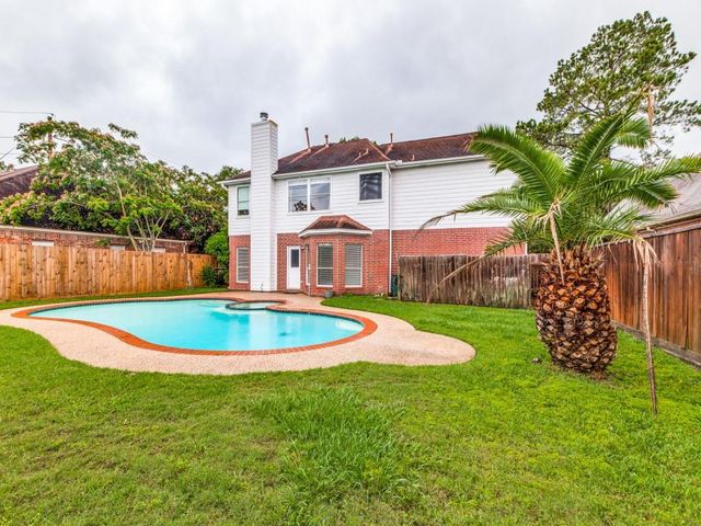 1319 Park Wind Drive, Katy, TX 77450