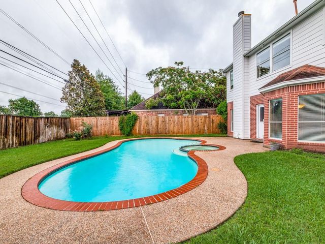 1319 Park Wind Drive, Katy, TX 77450