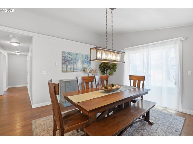 8200 Ne 153RD Ct, Vancouver, WA 98682