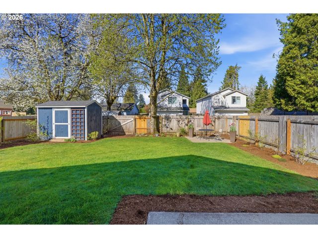8200 Ne 153RD Ct, Vancouver, WA 98682