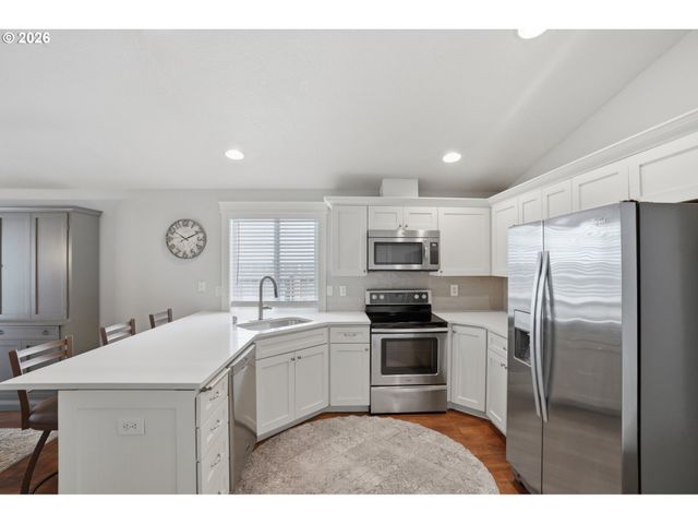 8200 Ne 153RD Ct, Vancouver, WA 98682