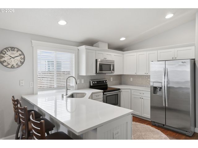 8200 Ne 153RD Ct, Vancouver, WA 98682