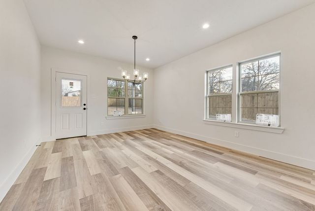 529 Berke Street, Newark, TX 76071