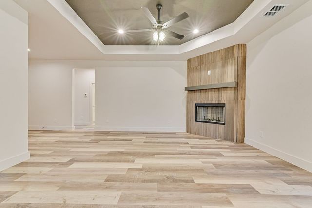 529 Berke Street, Newark, TX 76071