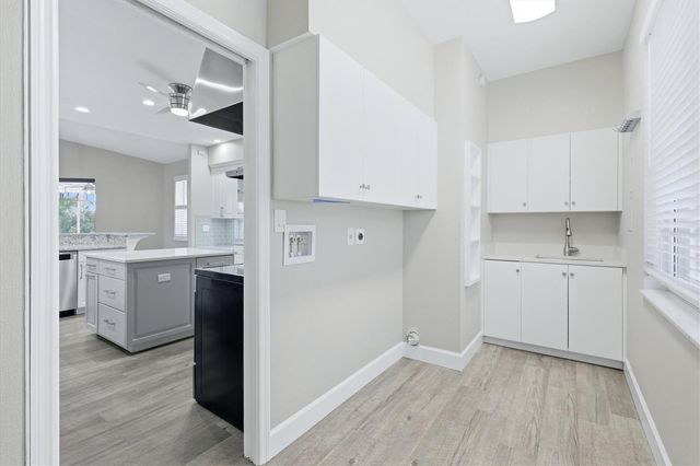 5544 DINAH LANE, Sarasota, FL 34231