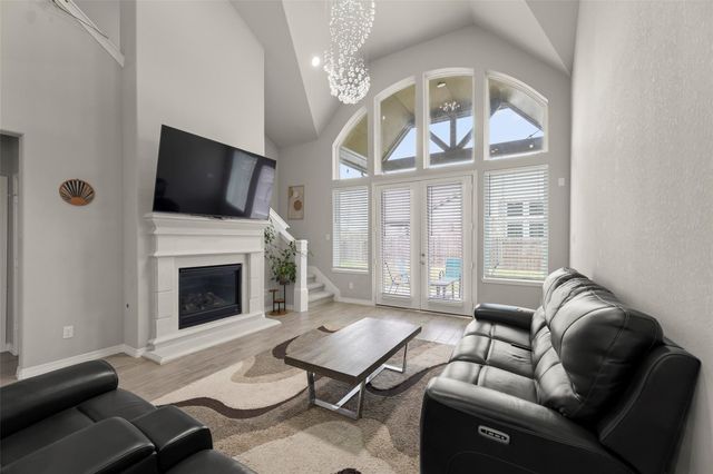 8915 Nature Park Drive, Missouri City, TX 77459