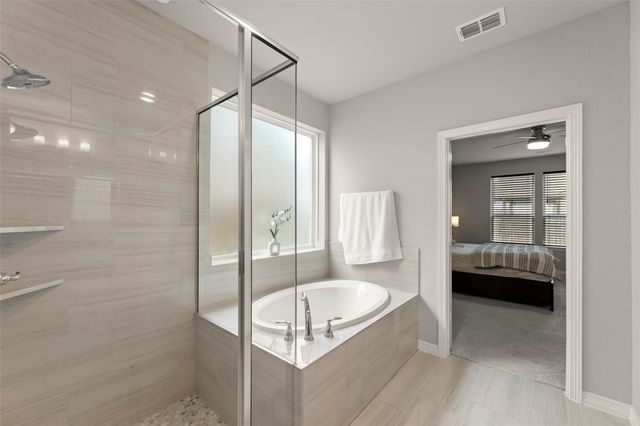 8915 Nature Park Drive, Missouri City, TX 77459