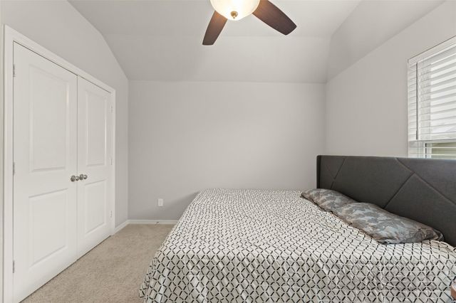 8915 Nature Park Drive, Missouri City, TX 77459